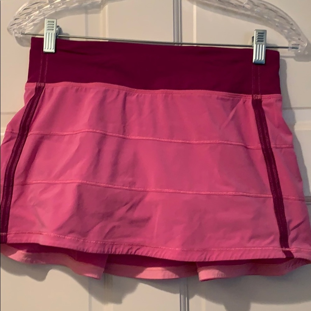 Lululemon pink tennis skirt size 4